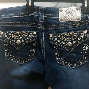 NWOT Miss Me Bedazzled Blue Jeans